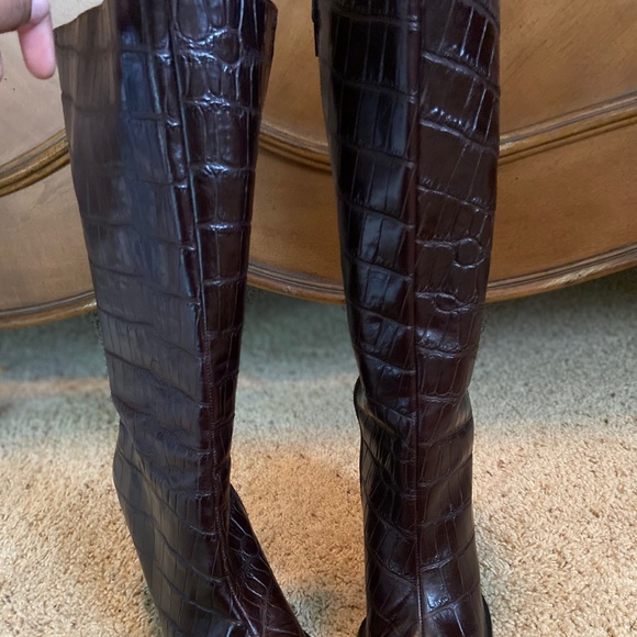 Brown/Red Boots - Picture 3 of 4